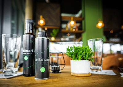 Pettinari’s – Café Restaurant